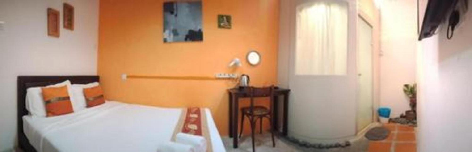 Oyo 91068 Elephant House Boutique Hotel George Town Esterno foto