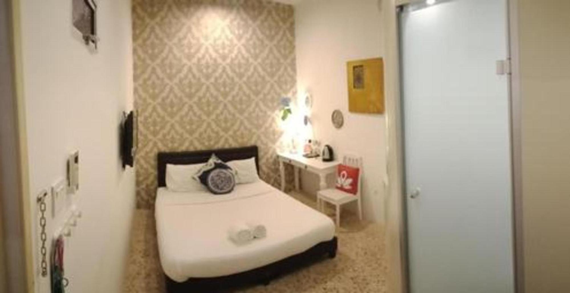 Oyo 91068 Elephant House Boutique Hotel George Town Esterno foto