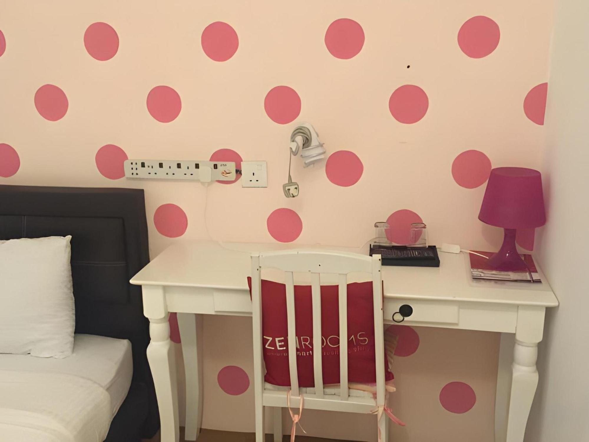 Oyo 91068 Elephant House Boutique Hotel George Town Esterno foto