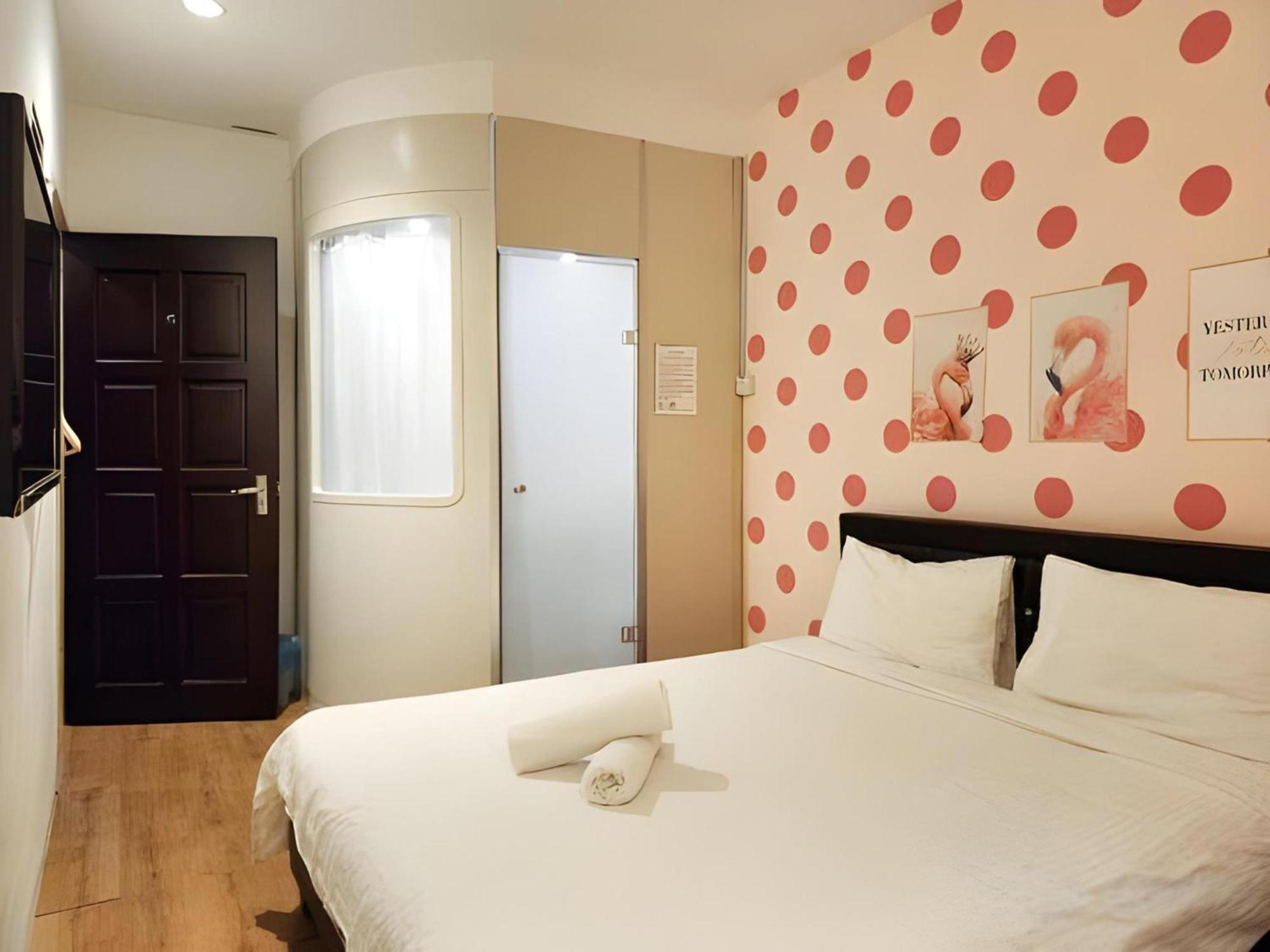 Oyo 91068 Elephant House Boutique Hotel George Town Esterno foto