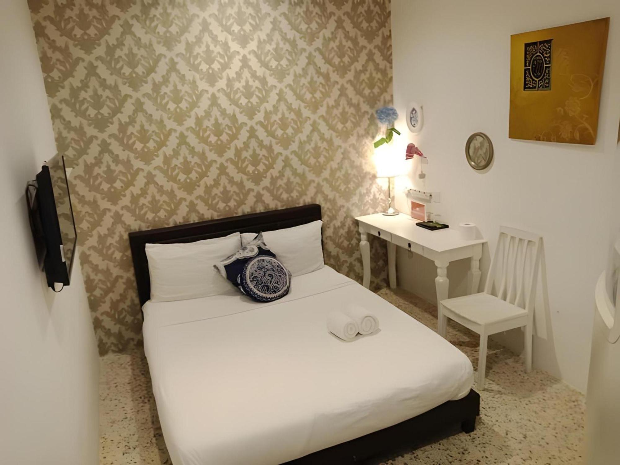 Oyo 91068 Elephant House Boutique Hotel George Town Esterno foto